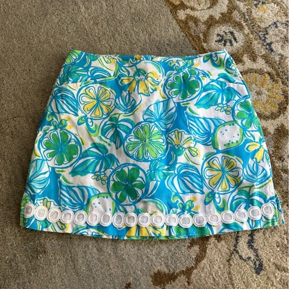 Lilly Pulitzer Marigold Lemon Women’s Skirt (Lined) 100% cotton - Picture 2 of 10